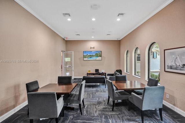 21461 Sawmill Ct, Boca Raton, FL 33498