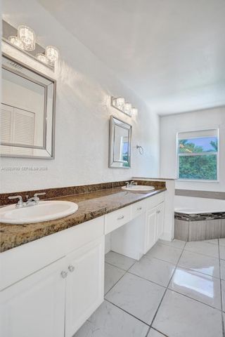 21461 Sawmill Ct, Boca Raton, FL 33498
