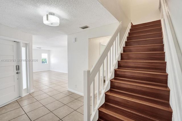 21461 Sawmill Ct, Boca Raton, FL 33498