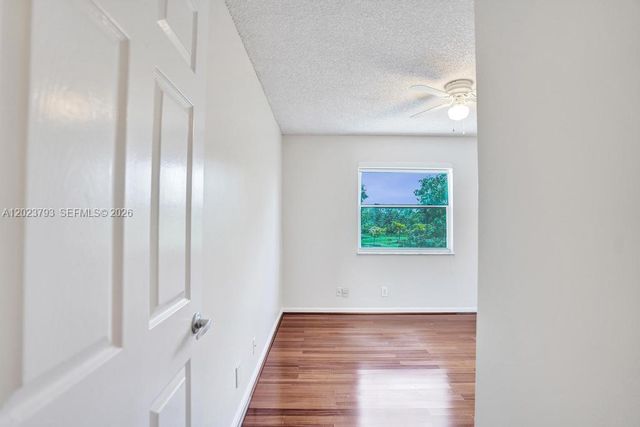 21461 Sawmill Ct, Boca Raton, FL 33498