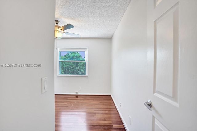 21461 Sawmill Ct, Boca Raton, FL 33498