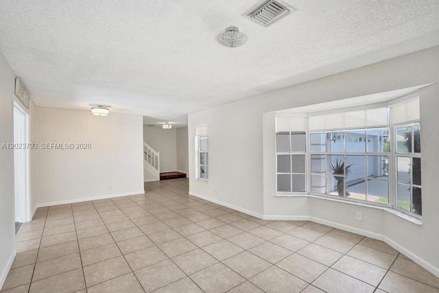 21461 Sawmill Ct, Boca Raton, FL 33498