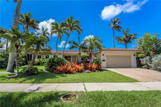 742 Harrison St, Hollywood, FL 33019