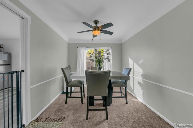 16504 Collinson Avenue, Eastpointe, MI 48021