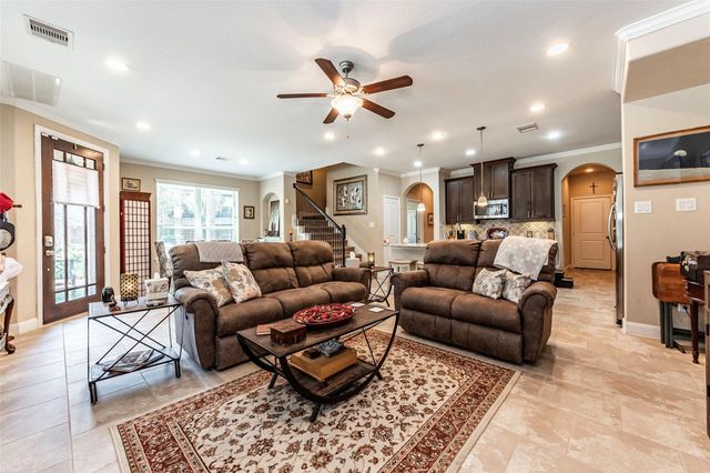 403 Marina View Drive, Webster, TX 77598