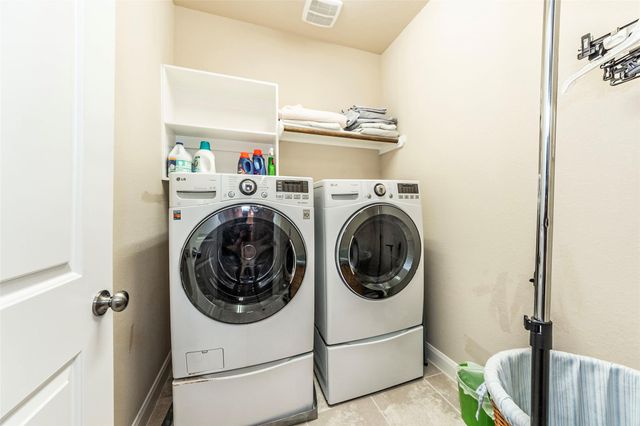 403 Marina View Drive, Webster, TX 77598