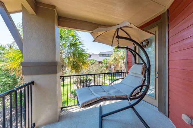 403 Marina View Drive, Webster, TX 77598