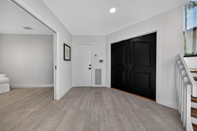 1505 SE 11TH Street, Fort Lauderdale, FL 33316