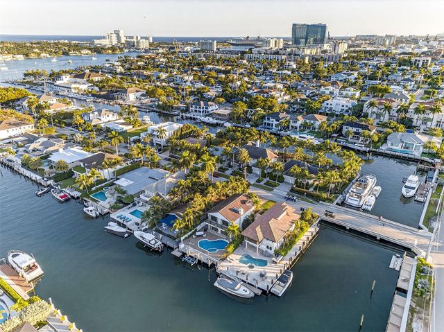 1505 SE 11TH Street, Fort Lauderdale, FL 33316