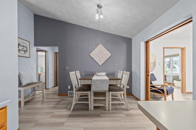 149 W ELM DRIVE, Little Chute, WI 54140