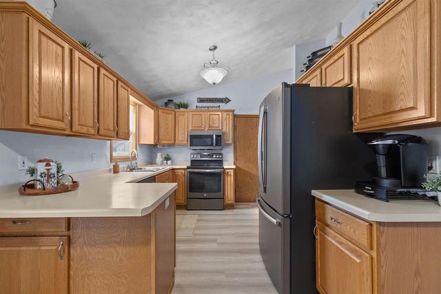 149 W ELM DRIVE, Little Chute, WI 54140