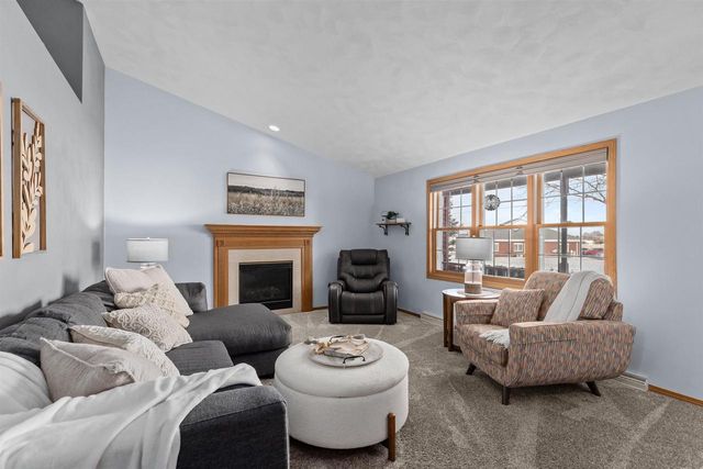 149 W ELM DRIVE, Little Chute, WI 54140