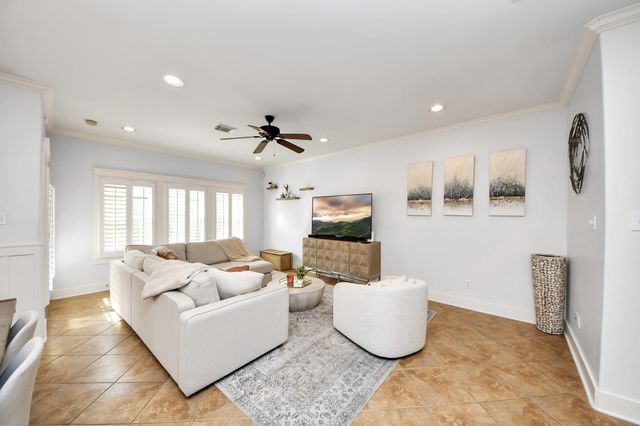 1325 Prince Street, Houston, TX 77008