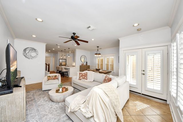 1325 Prince Street, Houston, TX 77008