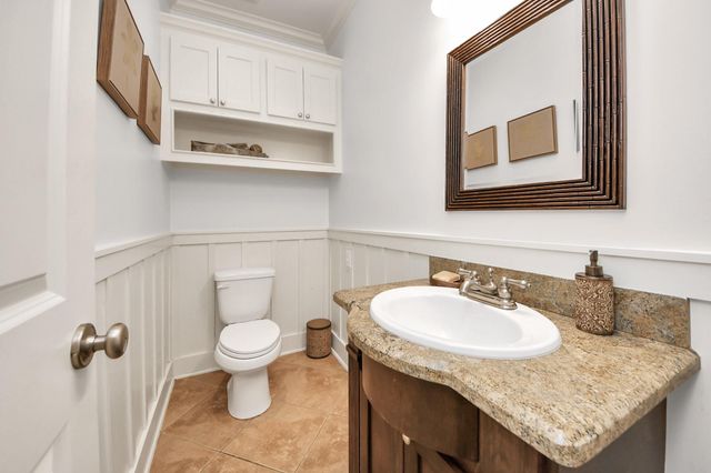 1325 Prince Street, Houston, TX 77008