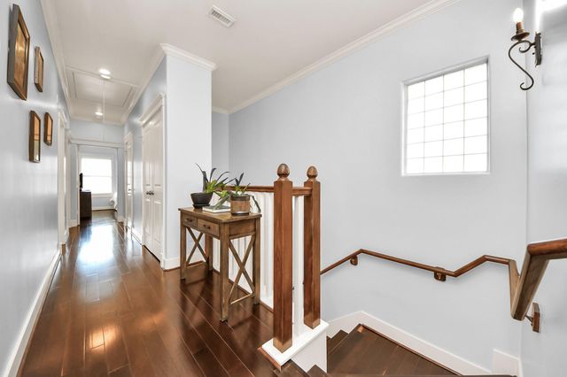 1325 Prince Street, Houston, TX 77008