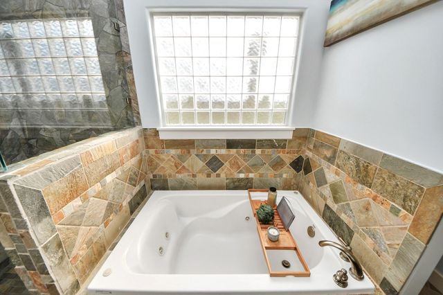 1325 Prince Street, Houston, TX 77008