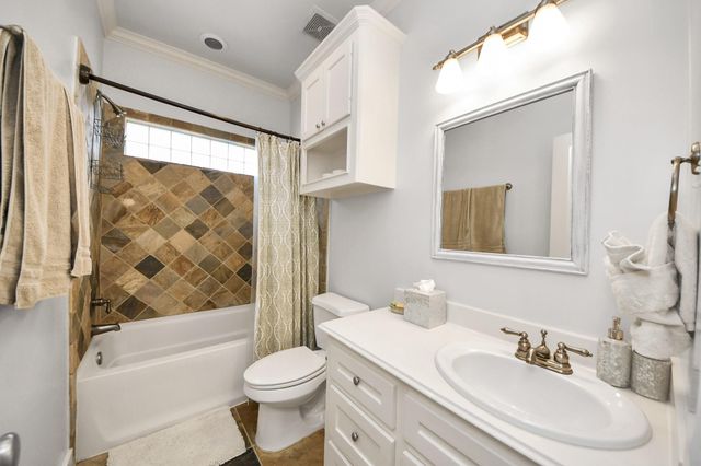 1325 Prince Street, Houston, TX 77008