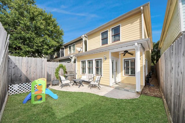 1325 Prince Street, Houston, TX 77008