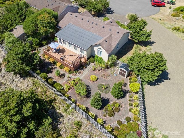 1145 Maplewood Court SW, Ocean Shores, WA 98569