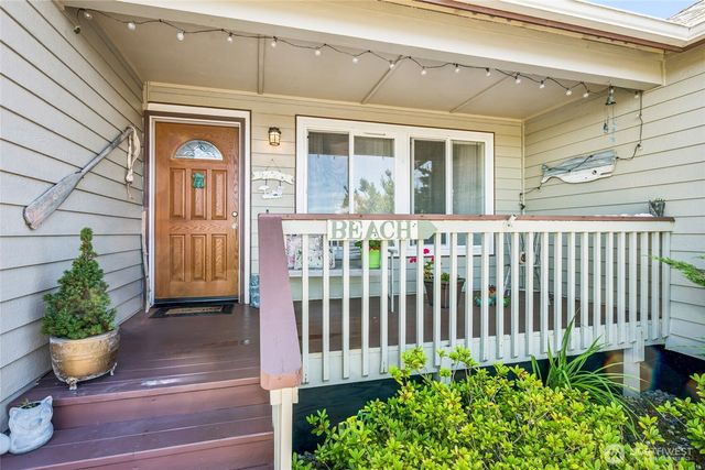 1145 Maplewood Court SW, Ocean Shores, WA 98569