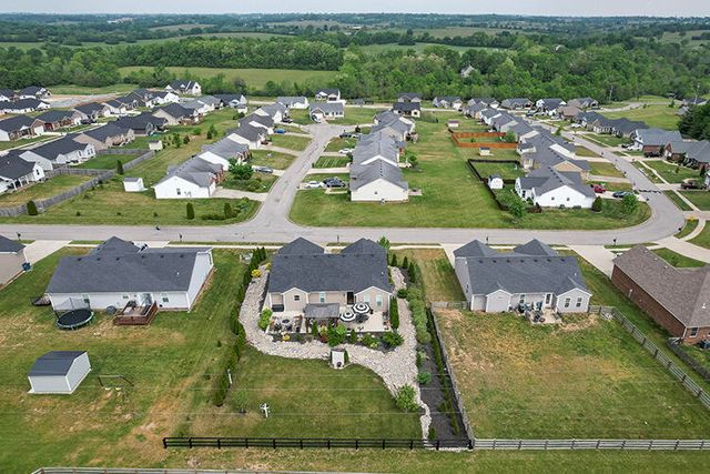 122 Max Cavnes Road, Danville, KY 40422