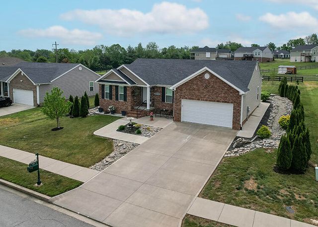 122 Max Cavnes Road, Danville, KY 40422