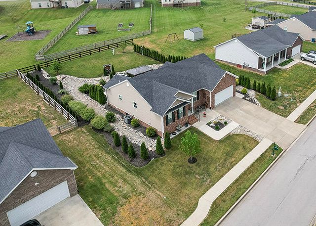 122 Max Cavnes Road, Danville, KY 40422