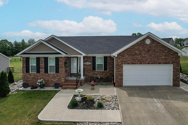 122 Max Cavnes Road, Danville, KY 40422