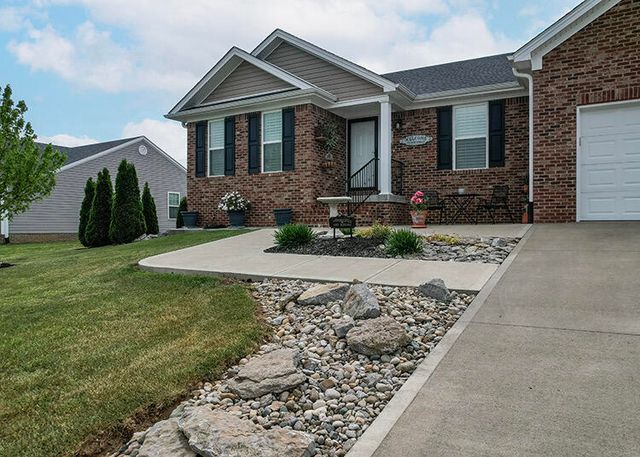 122 Max Cavnes Road, Danville, KY 40422