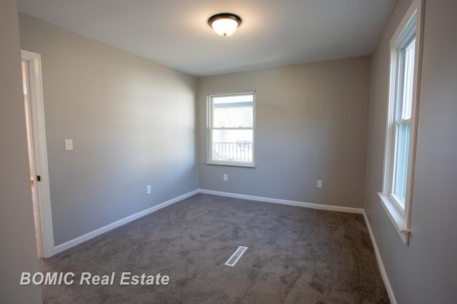 1110 Dunbar Street, Essexville, MI 48732