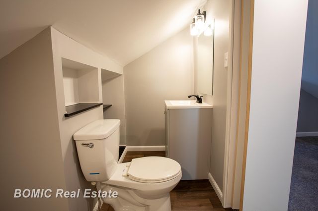 1110 Dunbar Street, Essexville, MI 48732