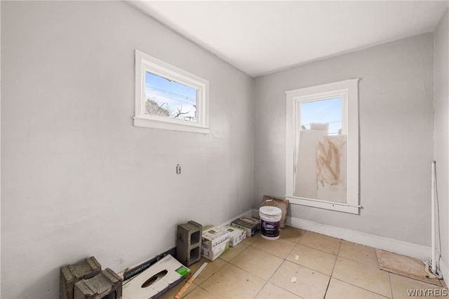 608 20th Street, Niagara Falls, NY 14301