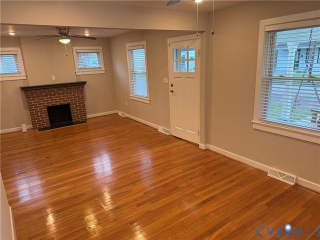 714 Lafayette Ave, Colonial Heights, VA 23834