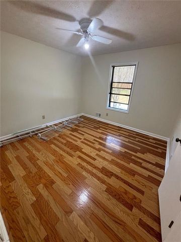 3521 Birchwood Trail, Snellville, GA 30078