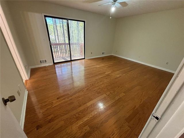 3521 Birchwood Trail, Snellville, GA 30078