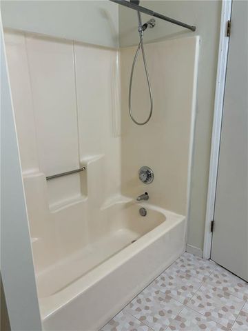 3521 Birchwood Trail, Snellville, GA 30078