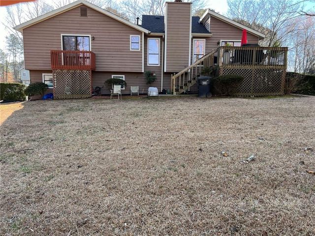 3521 Birchwood Trail, Snellville, GA 30078