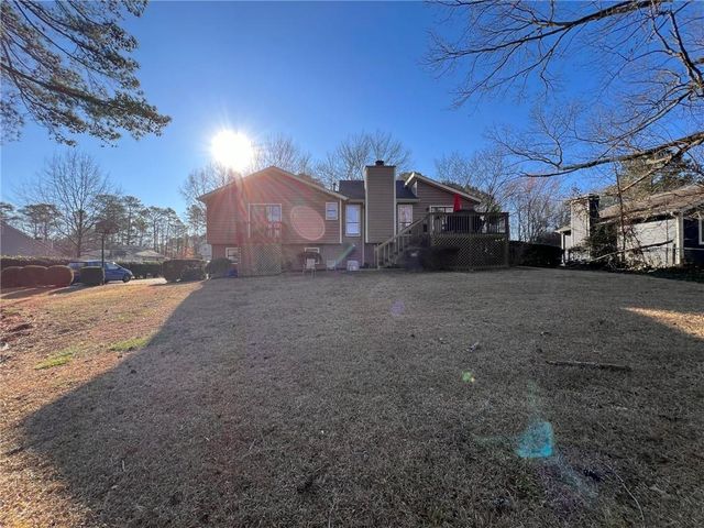 3521 Birchwood Trail, Snellville, GA 30078