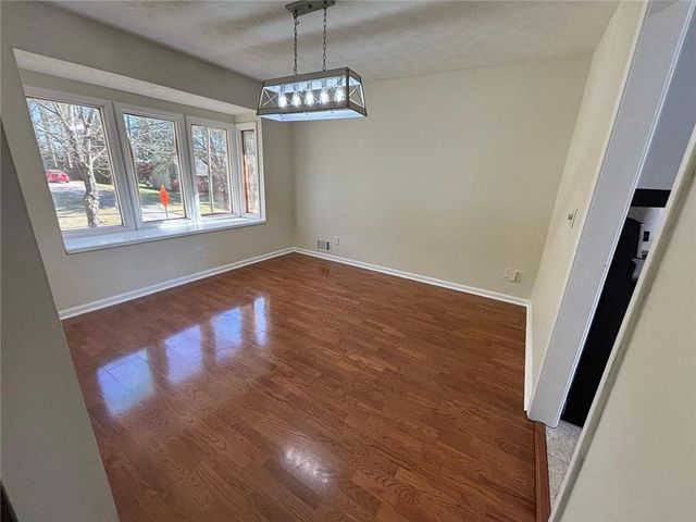 3521 Birchwood Trail, Snellville, GA 30078
