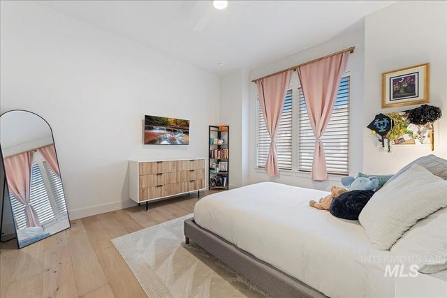 1878 W. Winter Camp Ct, Boise, ID 83703