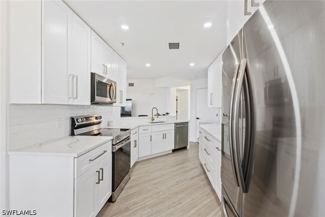 3310 Twilight LN 6501, Naples, FL 34109