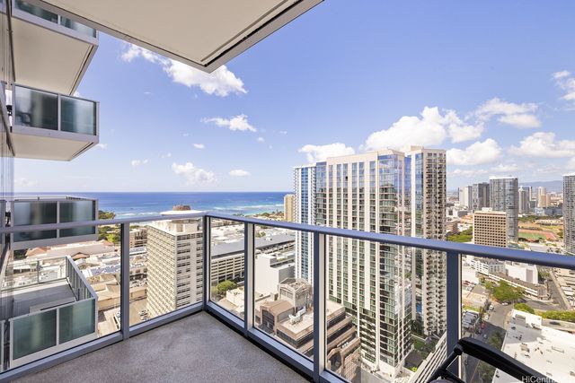 629 Keeaumoku Street 3502, Honolulu, HI 96814