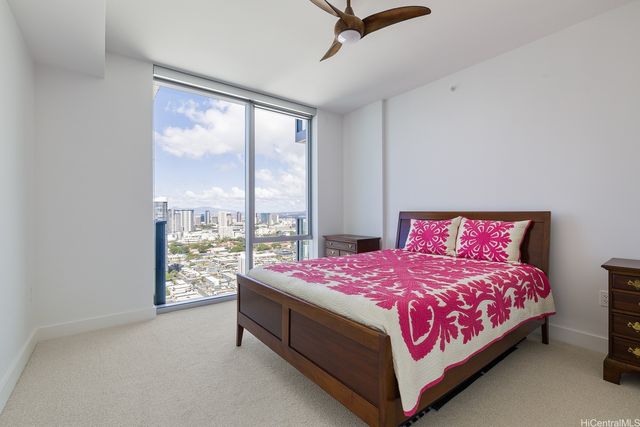 629 Keeaumoku Street 3502, Honolulu, HI 96814