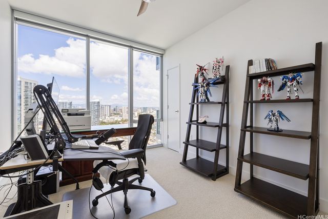 629 Keeaumoku Street 3502, Honolulu, HI 96814