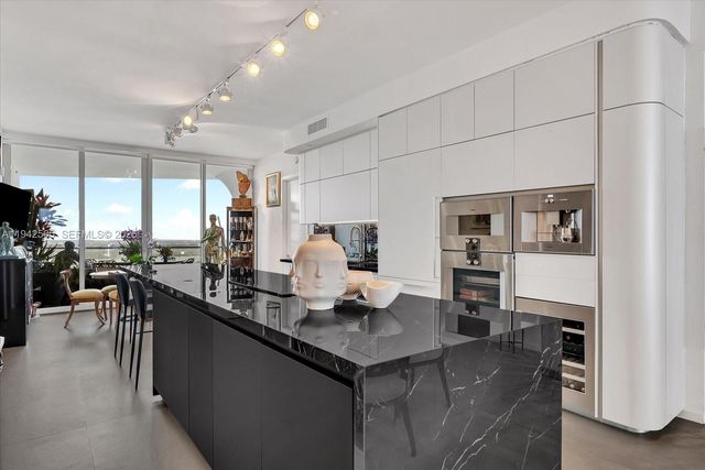 16901 Collins Ave 3803, Sunny Isles Beach, FL 33160