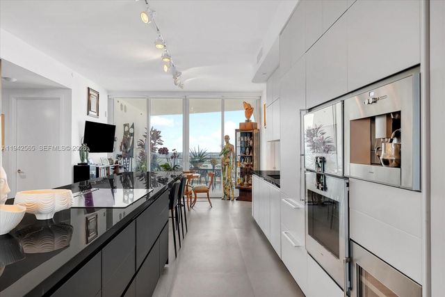 16901 Collins Ave 3803, Sunny Isles Beach, FL 33160