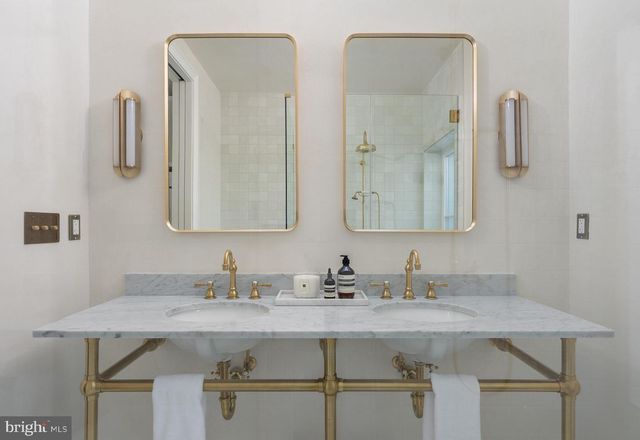 1308 CORCORAN ST NW, Washington, DC 20009