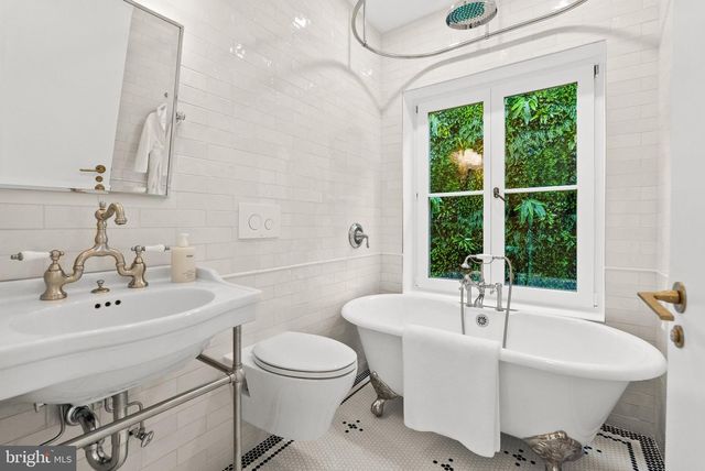 1308 CORCORAN ST NW, Washington, DC 20009