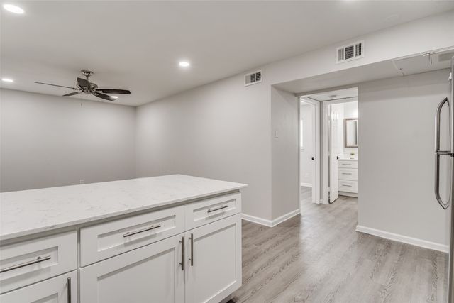 5444 Gaston Avenue 204, Dallas, TX 75214